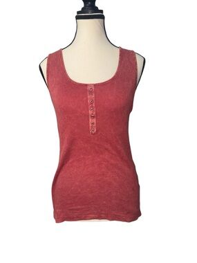 Women’s Y2K Rust Tank Top - Lace Back - Buttons Medium